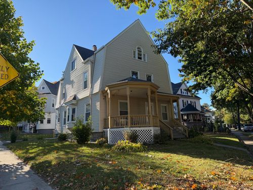 9 Englewood Ave, Worcester, MA, 01603-2137 | Card Image