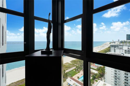 ph114-2555 Collins Ave, Miami Beach, FL, 33140-4723 | Card Image