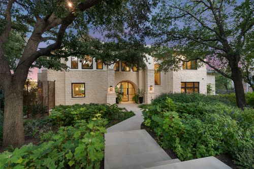 3111 Above Stratford Pl, Austin, TX, 78746-4600 | Card Image