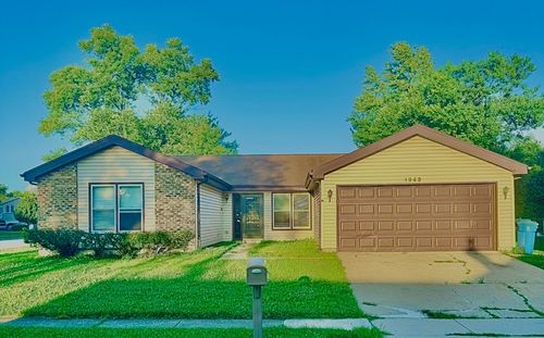 1943 Towner Ln, Glendale Heights, IL, 60139-2153 | Card Image