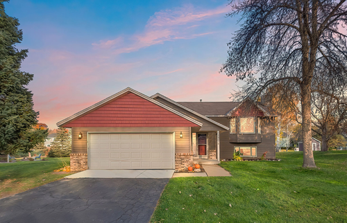 18624 Jasper Way, Lakeville, MN, 55044-9682 | Card Image