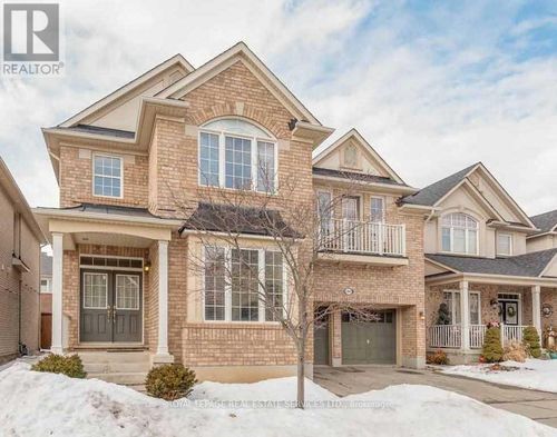 289 Potts Terr, Milton, ON, L9T0X6 | Card Image