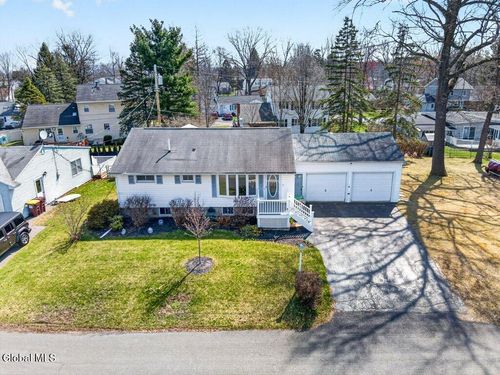3 Hudson Place, Colonie, NY, 12110 | Card Image