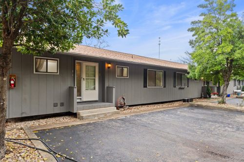 106-106 Oriole Ln, Bull Shoals, AR, 72619-4615 | Card Image