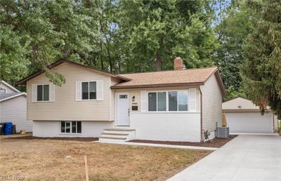 14006 Franklyn Boulevard, House other with 4 bedrooms, 2 bathrooms and null parking in Brook Park OH | Image 2