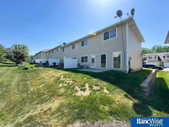 1630 Sawyer St, Townhouse with 3 bedrooms, 3 bathrooms and 2 parking in Lincoln NE | Image 42