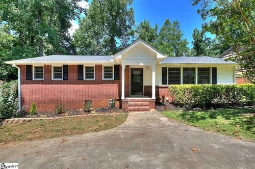 304 Robin Hood Rd, Greenville, SC, 29607-2825 | Card Image