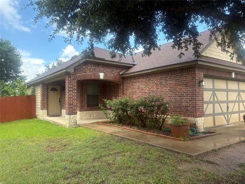 4305 Big Bend Trl, Taylor, TX, 76574-7069 | Card Image