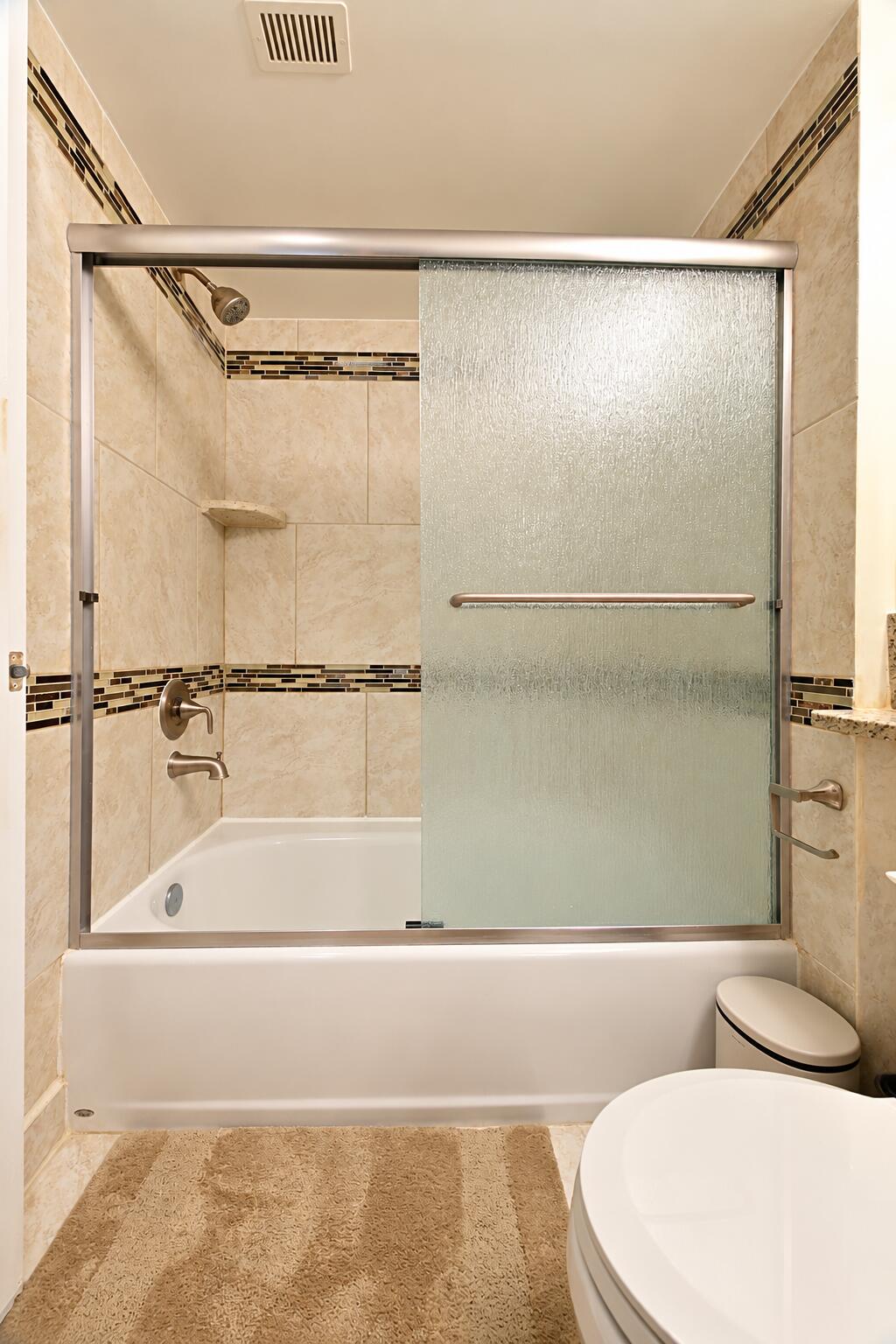 Residential Lease in Jensen Beach 5