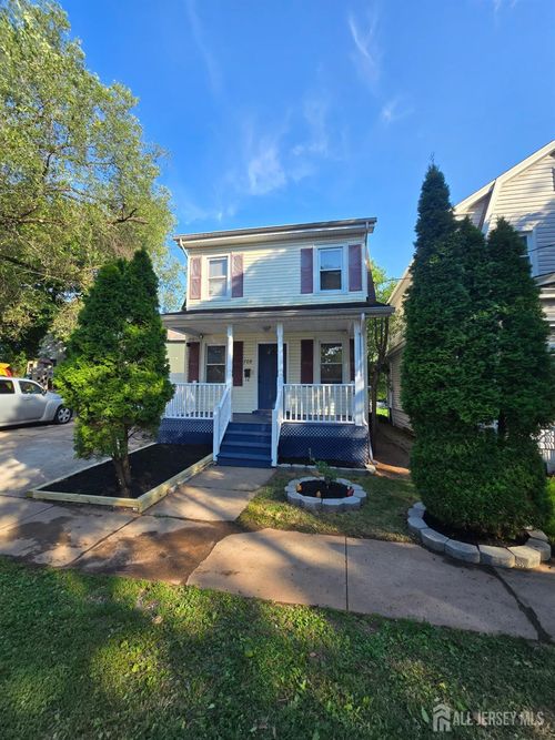 708 Magnolia St, Highland Park, NJ, 08904-3133 | Card Image