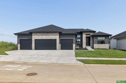 21416 Morning View Dr, Omaha, NE, 68137 | Card Image