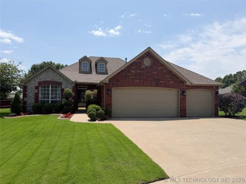 13002 E 114th Ct N, Owasso, OK, 74055-5949 | Card Image