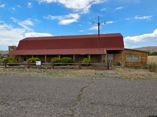 5800 Us Highway 26, Dubois, WY, 82513-9512 | Card Image