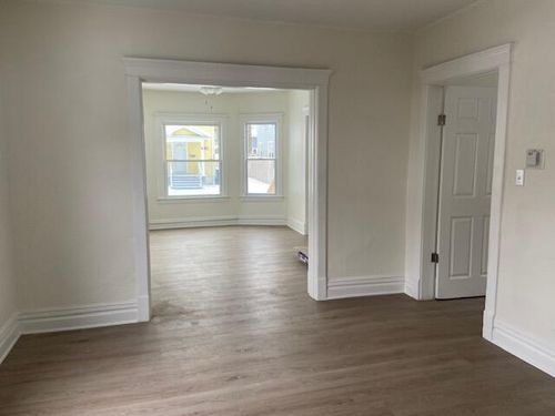 1006 Hays Park Ave, Kalamazoo, MI, 49001-3824 | Card Image