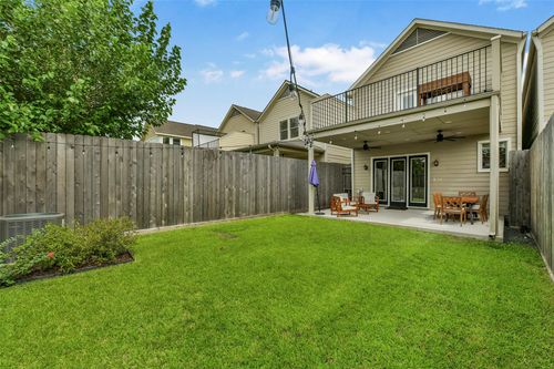 652 E 6th 1/2 Street, Houston, TX, 77007 | Card Image