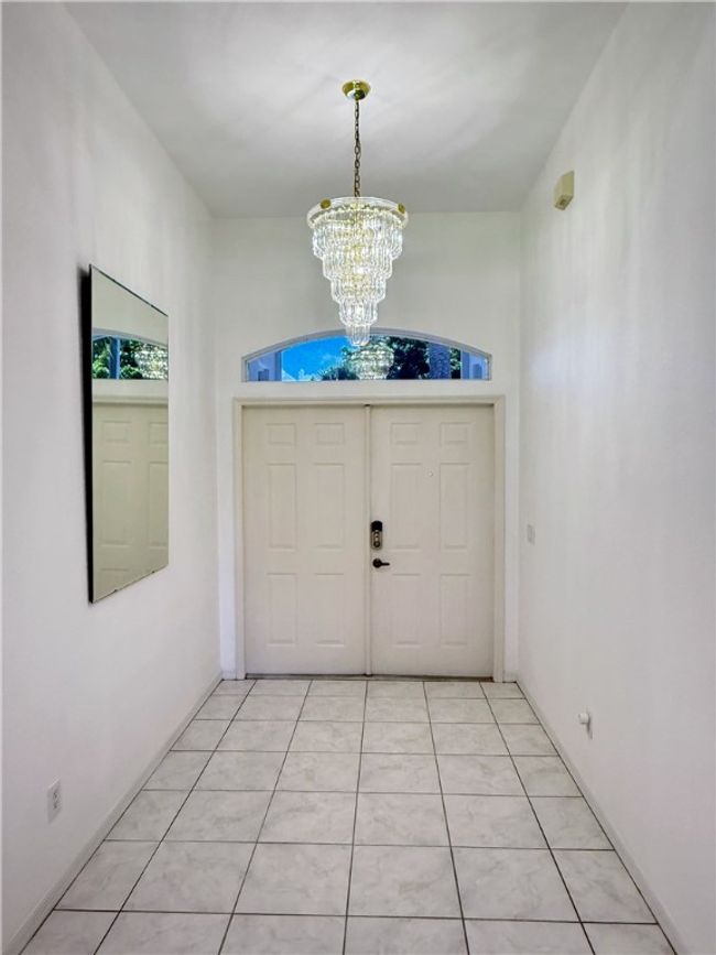 51 Joy Haven Dr, House other with 3 bedrooms, 2 bathrooms and null parking in SEBASTIAN FL | Image 5