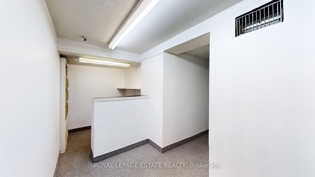 B101 - 2558 Danforth Ave, Home with 0 bedrooms, 0 bathrooms and null parking in Toronto ON | Image 14