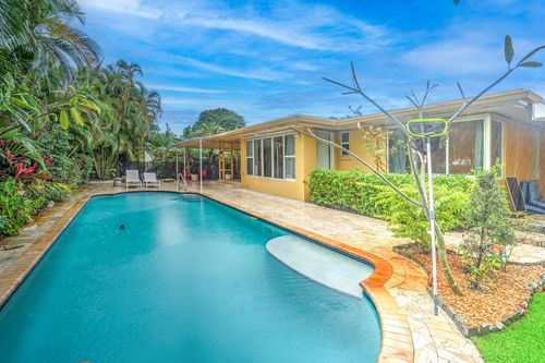 216 32nd St, West Palm Beach, FL, 33407-4906 | Card Image