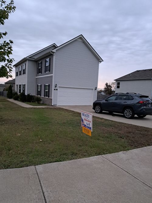 101 Kalman Minuskin Blvd, La Vergne, TN, 37086-1697 | Card Image