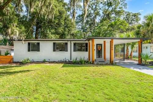 2869 Yellow Pine Drive, Jacksonville, FL, 32277 | Card Image