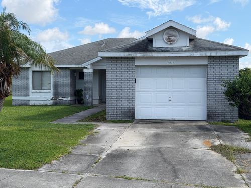 1015 Ocala Woods Ln, ORLANDO, FL, 32824-6604 | Card Image