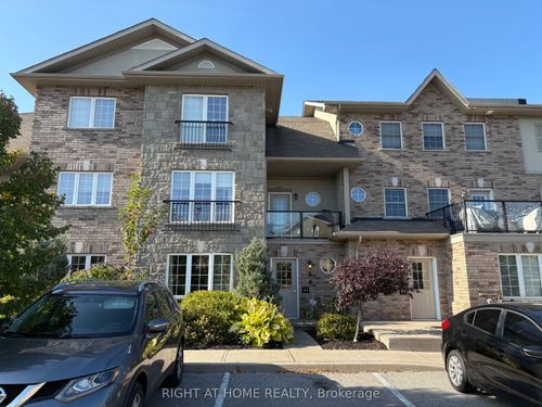 3-53 Ferndale Dr S, Barrie, ON, L4N5W9 | Card Image