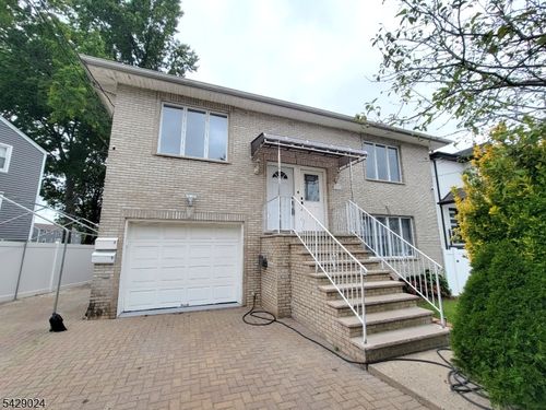 2-154 Norwood Ave, Lodi, NJ, 07644-2820 | Card Image