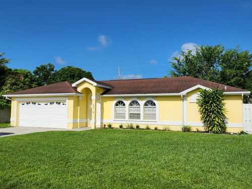 2514 Rock Springs Dr, Port Saint Lucie, FL, 34952-7352 | Card Image