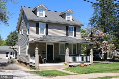 1-31 W Central Ave, PAOLI, PA, 19301-1316 | Card Image