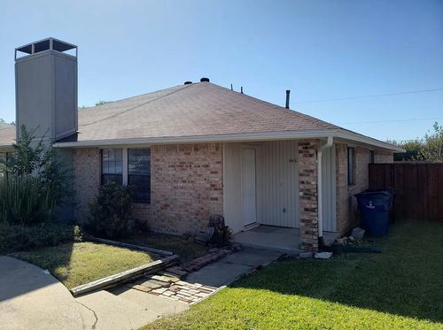 9693 Windy Ridge Rd, Frisco, TX, 75033-2561 | Card Image