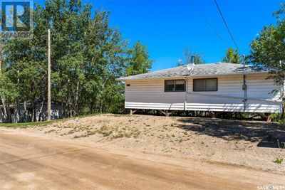 298 Woodland Ave, House other with 4 bedrooms, 1 bathrooms and null parking in Buena Vista SK | Image 2