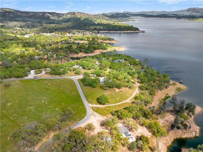 6319 Nacimiento Shores Rd, House other with 3 bedrooms, 2 bathrooms and 2 parking in Bradley CA | Image 12