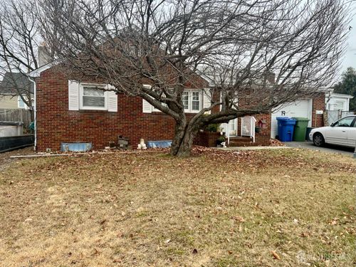 19 Cecelia St, Sayreville, NJ, 08872-1808 | Card Image