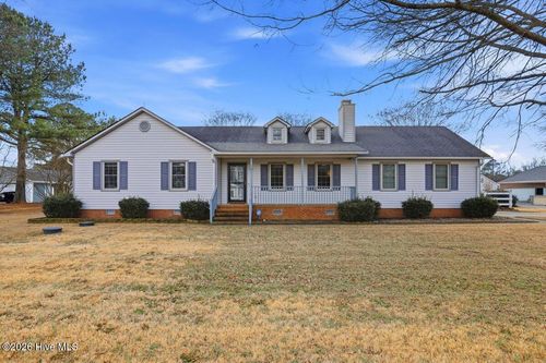 101 Shilou Dr, Pikeville, NC, 27863-9368 | Card Image