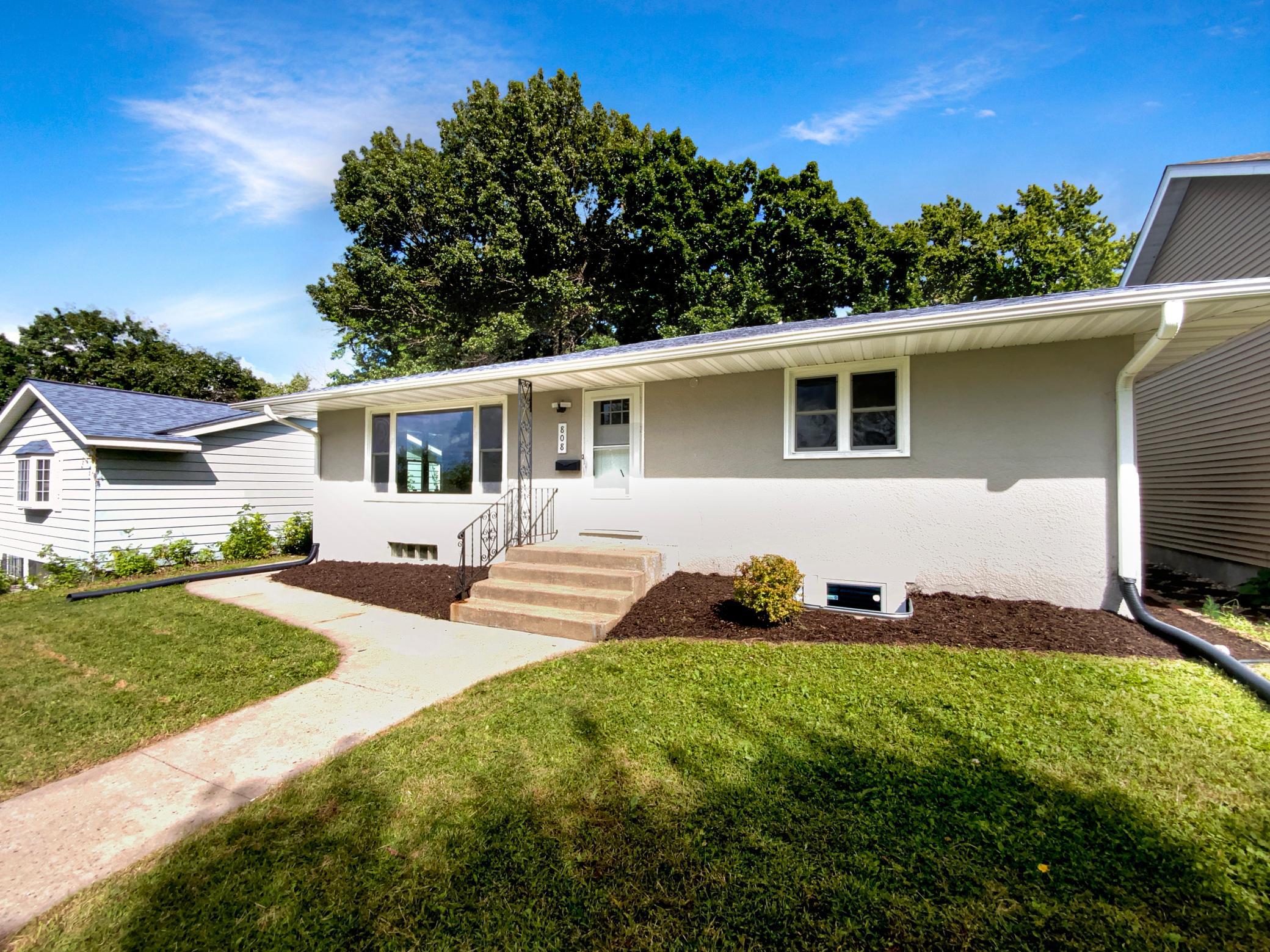 Brown Ave, Saint Paul, MN 55107