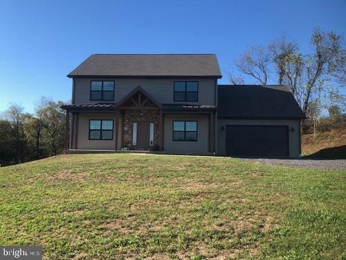 66 Brookview Dr, NEWPORT, PA, 17074-8057 | Card Image