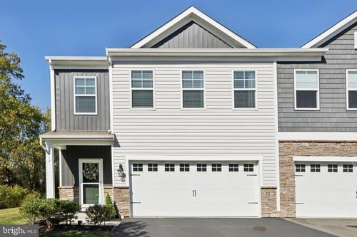 19 Roberta Way, MEDFORD, NJ, 08055-9622 | Card Image