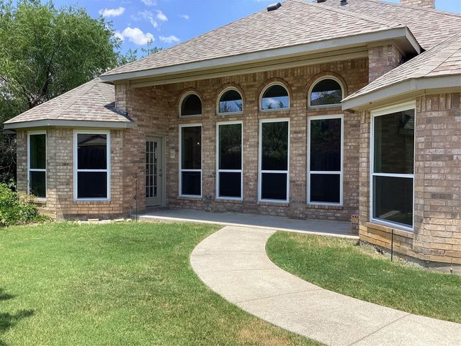 206 Chisholm Trl, House other with 3 bedrooms, 2 bathrooms and null parking in Argyle TX | Image 30