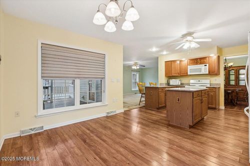 135 Village Rd, Morganville, NJ, 07751-1103 | Card Image