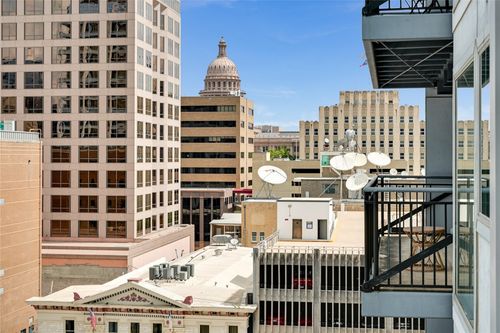 unit-1009-800 Brazos St, Austin, TX, 78701-2550 | Card Image