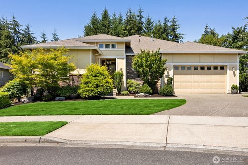 4915 Orcas St Ne, Olympia, WA, 98516-6647 | Card Image