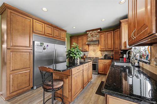 50414 Greycoat Lane, Macomb Township, MI, 48044 | Card Image