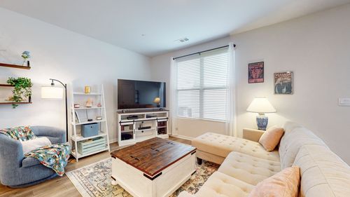 122 Champions Ln, Ashland City, TN, 37015-4025 | Card Image