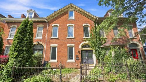 175 King St, St Catharines, ON, L2R3J5 | Card Image
