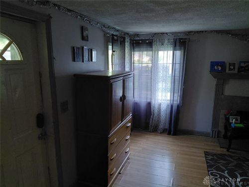 12 Homewood Ave, Norwalk, OH, 44857-2411 | Card Image