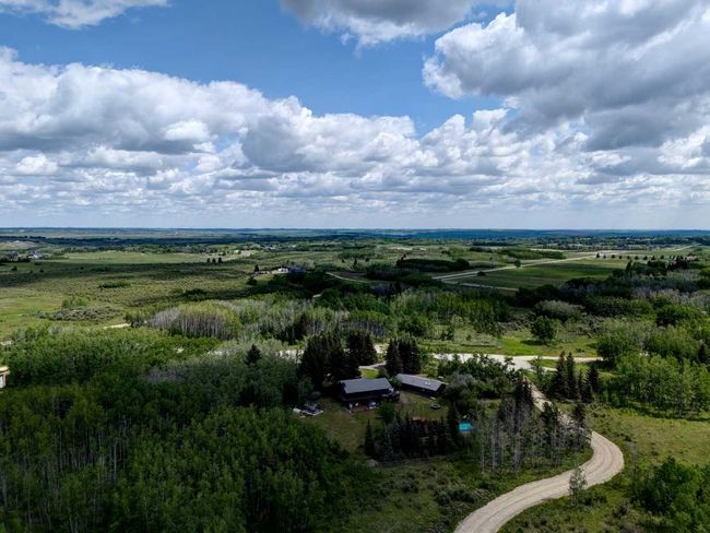 11 Grove Lane, House other with 5 bedrooms, 3 bathrooms and 8 parking in Rocky View County AB | Image 45