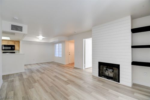 unit-105-1908 High Valley Ct, Las Vegas, NV, 89128-2723 | Card Image