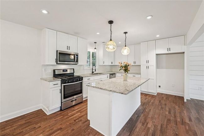 4363 Old Mabry Rd Ne, House other with 4 bedrooms, 3 bathrooms and 6 parking in Roswell GA | Image 15