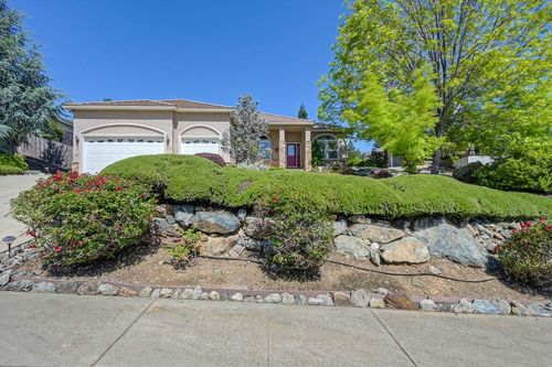 530 Crazy Horse Court, Cameron Park, CA, 95682 | Card Image