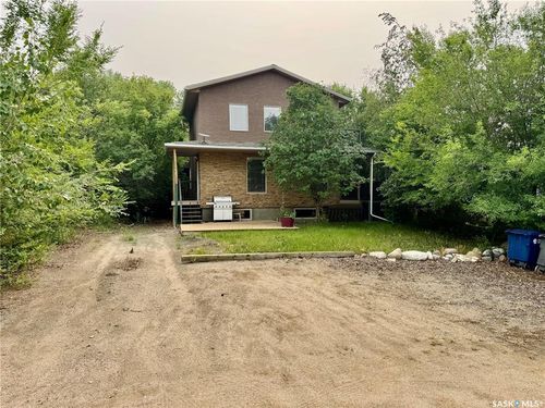 1219 Grand Ave, Buena Vista, SK, S2V1A4 | Card Image